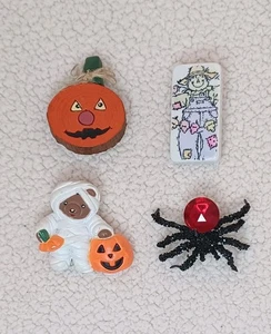 Menge 4 Halloween Herbst Herbst Pinback Buttons Pins Broschen für Shirts klein - Bild 1 von 21