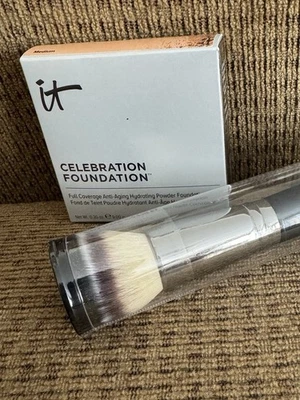 It Cosmetics Celebrations Foundation Medium & Brush New In Box - Image 1 of 2