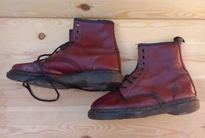 Dr. Martens Made In England Oxblood AirWair BOOTS 9US 39/40EU - Picture 1 of 7
