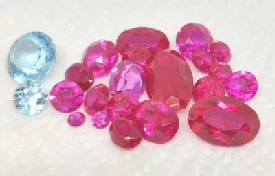 Synthetic Ruby stone red corundum With Visible Inclusions Emerald shape - Image 1 of 4
