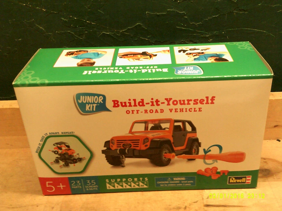 Revell Off Road Vehicle Junior model Kit  - Image 1 of 4