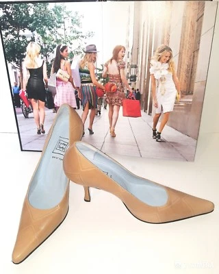 Bombas de couro marrom Cynthia Rowley tamanho 8,5 novas sem caixa - Imagem 1 de 4