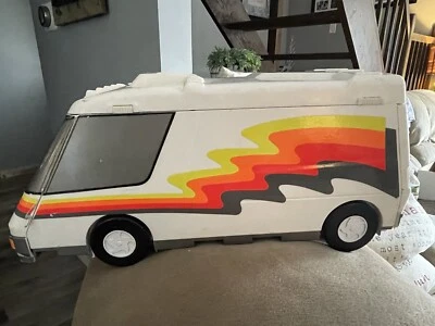 Micro Machines SUPER VAN CITY Fold Out Playset Galoob 1991 Camper RV - Image 1 of 4