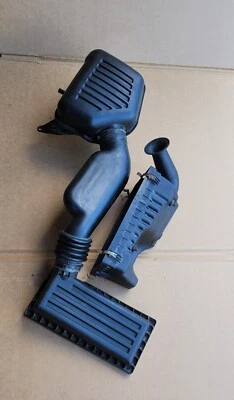 1997-2002 JEEP TJ WRANGLER OEM AIR INTAKE AIRBOX TUBE 2.5L FILTER ED - Image 1 of 4