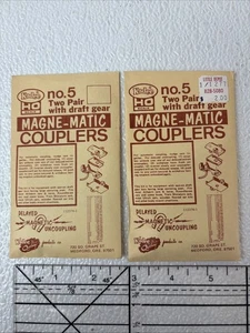2 confezioni (4 paia) di accoppiatori Kadee scala HO #5 Magne-Matic NOS - Foto 1 di 2