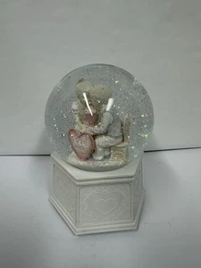Musical Waterglobe Plays 'Love Story' Theme - Picture 1 of 10