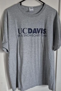 UC Davis Aggies SKI & SNOWBOARD TEAM T Shirt L Large - Picture 1 of 6