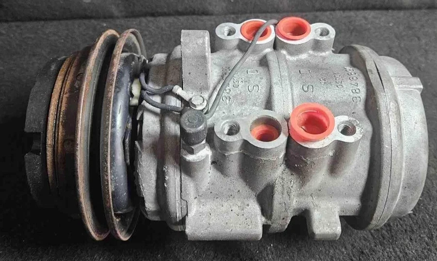 COMPRESOR DE AIRE ACONDICIONADO 57103 OEM 85 DODGE B150 B250 D100 y más (instalación detallada a continuación) Foto 1 de 3