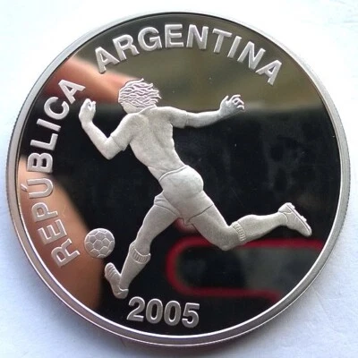 Argentina 2005 World Cup 5 Pesos Silver Coin,Proof - Image 1 of 2