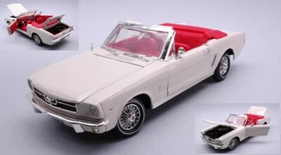MODELLINO AUTO STATICO MOTORMAX FORD MUSTANG CONVERTIBLE JAMES BOND SCALA 1/18 - Immagine 1 di 4