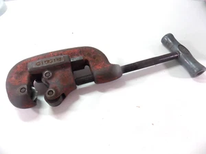 USED: Ridgid Heavy Duty Pipe Cutter No. 1 -2.   1/8" to 1 1/4" . Made in USA - Picture 1 of 5