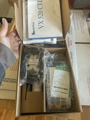 VeriFone VX 520 Credit Card Machine POS M252-653-AD-NAA-3 - Image 1 of 2