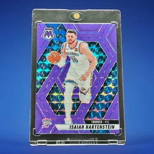 Isaiah Hartenstein /249 Purple Florescent Prizm 2024-25 Panini Mosaic #122 - Bild 1 von 3
