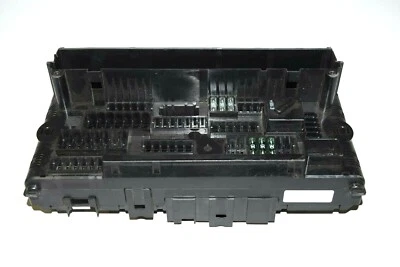 BMW F10 5er F11 F01 F02 F03 F04 F07 Power Distribution Front 9210861 - Image 1 of 3