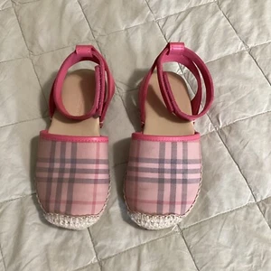 Burberry  Sandals Girls 27 Elizabeth Bright Rose Pink Princes Fairy Tale - Picture 1 of 10