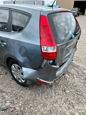 Medidor de flujo de aire de inyección de combustible usado se adapta a: Hyundai Elantra 2010 2,0 L SW grado A Foto 1 de 4