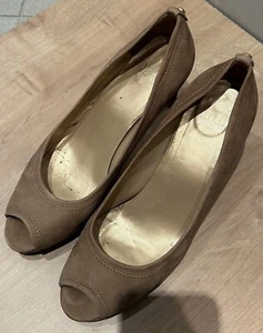 Damen Pumps 40 beige Stuart Weitzmann - Bild 1 von 5