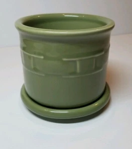 Longaberger Kerzenhalter/Topf salbeigrün mit Deckel/Sockel - Bild 1 von 4