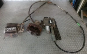Motor eléctrico de freno de mano con cables Vauxhall Insignia 2.0 diésel A20 DTH - Imagen 1 de 4