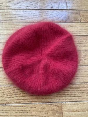 Vintage Angora? Fuzzy Cherry Red Beret Hat Fuzzy Soft Retro Twee - Image 1 of 4