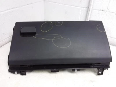 DISCOVERY 2018 Glove Box 935050 - Image 1 of 4