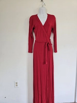 Maxi Vestido Got Style EE. UU. Rojo Envolvente Cruzado Talla Mediana Manga Larga Cuello en V Foto 1 de 4