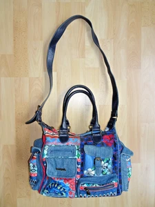 Sahnestück! Große DESIGUAL Tasche 45 cm b 8 Außentaschen 1 Innentasche NEUWERTIG - Bild 1 von 10