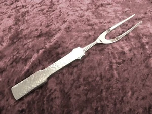 HAMMERED CARVING FORK TWS284 Towle Stainless Steel USA VERY FINE - Picture 1 of 4