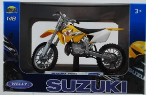 WELLY SUZUKI RM250 1:18 DIE CAST METAL NEU IM KASTEN - Bild 1 von 5