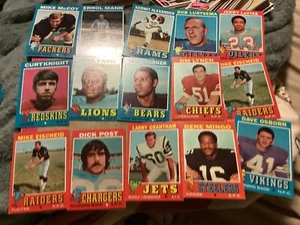 Lot (131) 1971 Topps Football Cards - EX or Better - All Cards Pictured - No Dup - Bild 1 von 11