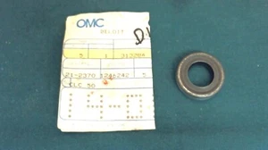 Johnson Evinrude OMC 313284 Oil Seal - Picture 1 of 3