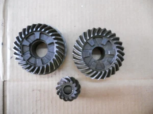Yamaha 75-90-115 HP OEM Lower Unit Gear Set 68V-45571-00-00 and 68V-45560-00-00 - Picture 1 of 10