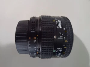 Nikon - nikkor AF 35-70 f3.3-4,5 - Imagen 1 de 4