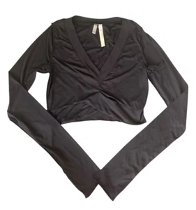 Free People Movement Arabesque Wrap Layer Crop Top Size Small Black - Picture 1 of 4