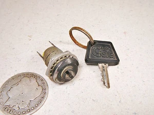 80 ARCTIC CAT PANTHER 440 IGNITION SWITCH & KEY - Picture 1 of 5