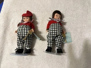 Bambole Madame Alexander Tweedle Dee e Tweedle Dum Alice nel paese delle meraviglie - Foto 1 di 7