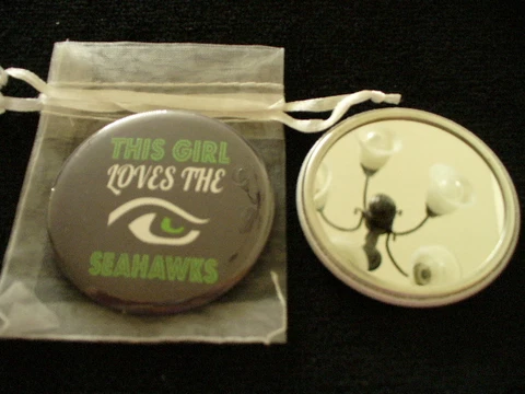 Pocket Purse Mirror Seattle Seahawks Cover