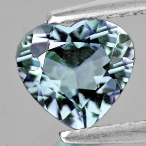 Natural Blue Aquamarine Heart 6.00 mm 1 pieces, Flawless-VVS Clarity - Picture 1 of 2