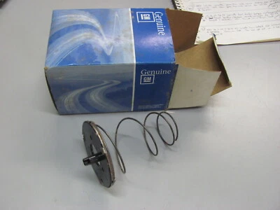 Nuevo de Lote Antiguo 76 77 78 79 80 81 82 Corvette Bocina Contacto GM 3994426 Genuino GM Foto 1 de 4