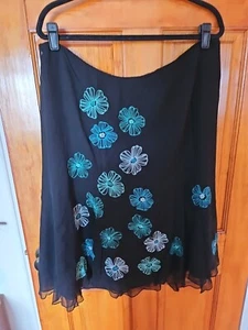 Karen Kane Lifestyle Skirt  Size 18W 100% Silk Lined Black Embroidered NWOT  - Picture 1 of 10