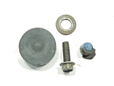 Perno de goma de montaje en tanque de combustible de gasolina 1981 KTM 420 MX MXC mc Foto 1 de 2