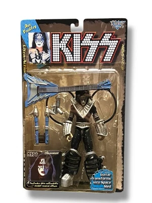 Figuras de acción McFarlane Toys KISS Ultra Ace Frehley con disco modelo coleccionable Foto 1 de 2