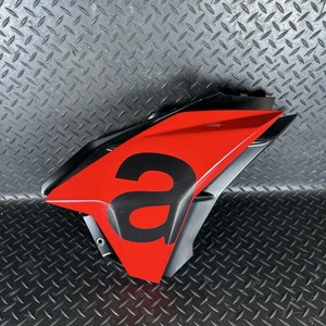 ♻️ APRILIA TUONO 660 - SEITENVERKLEIDUNG RECHTS - Bild 1 von 12