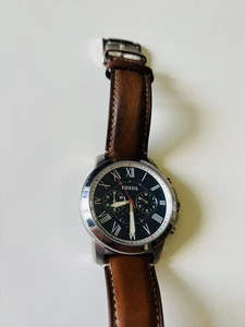 Reloj Cronógrafo Hombre Fossil Modelo FS 5210 Cuero Muy Raro Usado Ver Fotos - Imagen 1 de 12