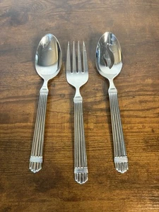 Juego de 3 cubiertos de acero inoxidable Wallace CHARDONNAY 18/8 - Imagen 1 de 5