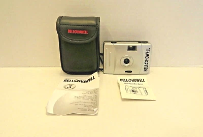 BELL & HOWELL ULTRA COMPACT CAMERA 35mm Focus Free with Case BELL + HOWELL - Image 1 of 4