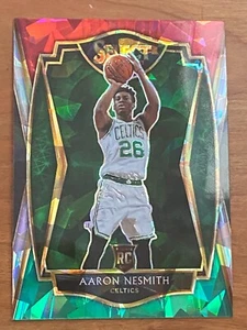 2020-21 AARON NESMITH Select Premier Rookie rosso bianco verde ghiaccio Prizm radiocomandato - Foto 1 di 2