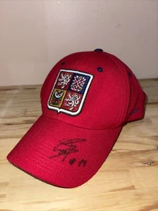 NIKE TEAM VINTAGE CZECH REPUBLIC 2004 ORIGINAL RED ADJUSTABLE WOOL HAT - Picture 1 of 7