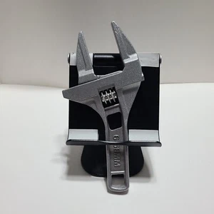 Llave compacta ajustable de aluminio para fontanería de baño y cocina. - Imagen 1 de 7