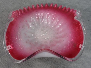 Vintage Pink Art Glass Bowl Ruffled Edges with Silver Fleck Shell Shape 9" - Picture 1 of 6